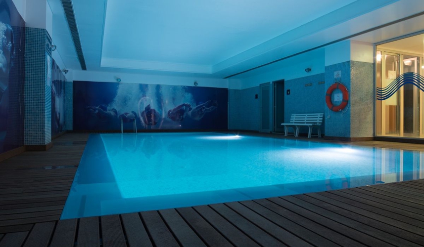 Indoor swimming pool VIP Executive Azores Hotel Ponta Delgada