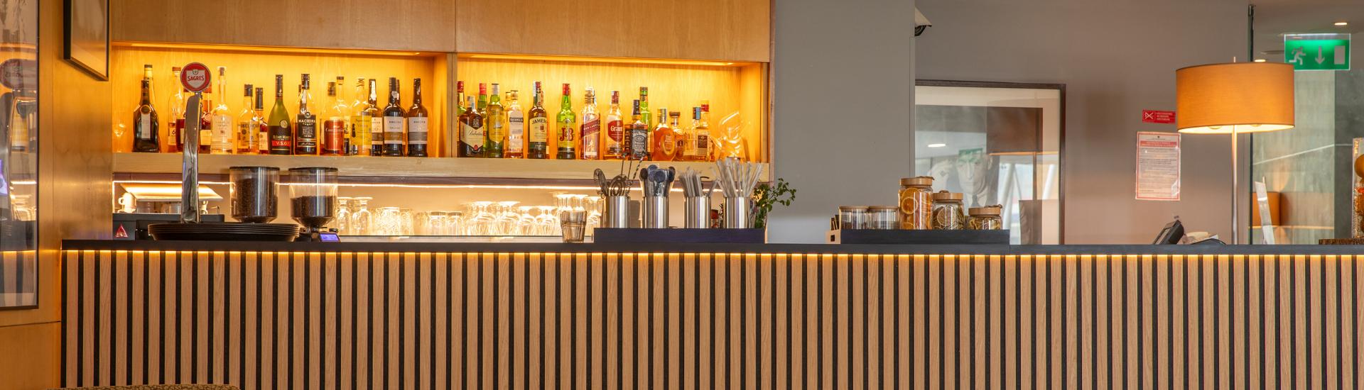 Bar VIP Executive Azores Hotel Ponta Delgada Bar VIP Executive Azores Hotel Ponta Delgada