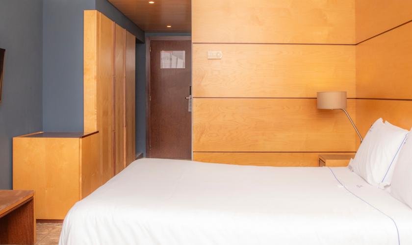 Quarto Individual VIP Executive Azores Hotel Ponta Delgada Quarto Individual VIP Executive Azores Hotel Ponta Delgada